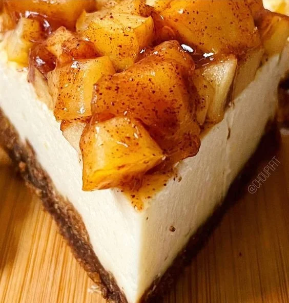 Cheesecake sain aux pommes et spéculoos, dessert healthy et gourmet