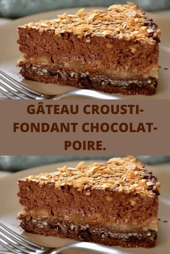 Gâteau crousti-fondant au chocolat et poire, dessert savoureux et irrésistible