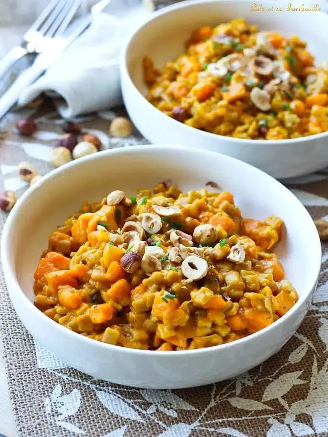 Risotto de crozets au potimarron et comté, un plat réconfortant et savoureux.