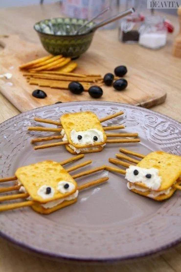 Idées d'apéro Halloween végétarien avec amuse-bouches et apéritifs dinatoires