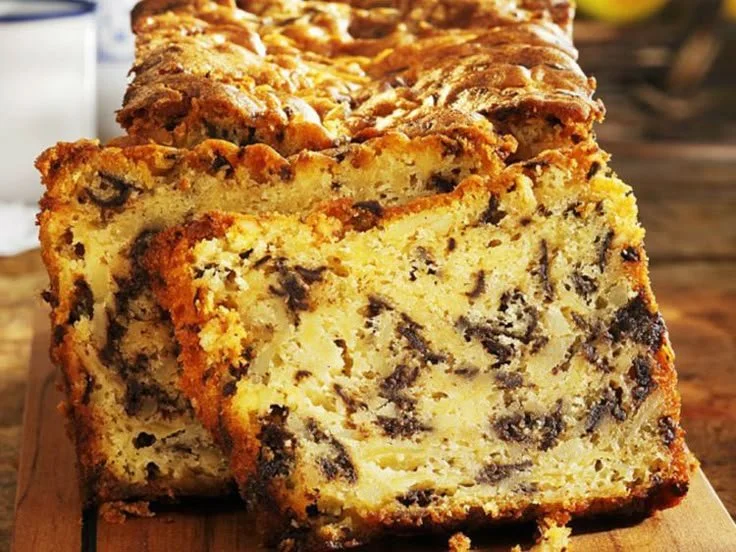 Recette de cake aux pommes et chocolat facile à préparer