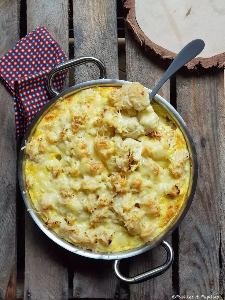 Gratin de chou fleur exotique au lait de coco et au curry, plat savoureux