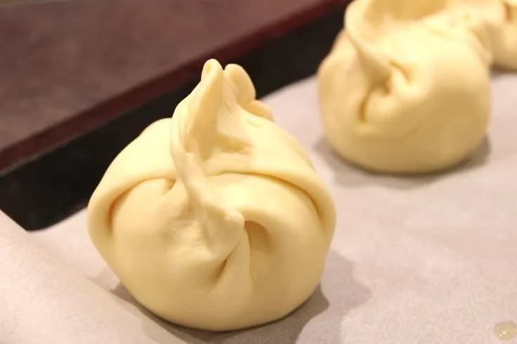 Pommes au four feuilletées croustillantes et appétissantes